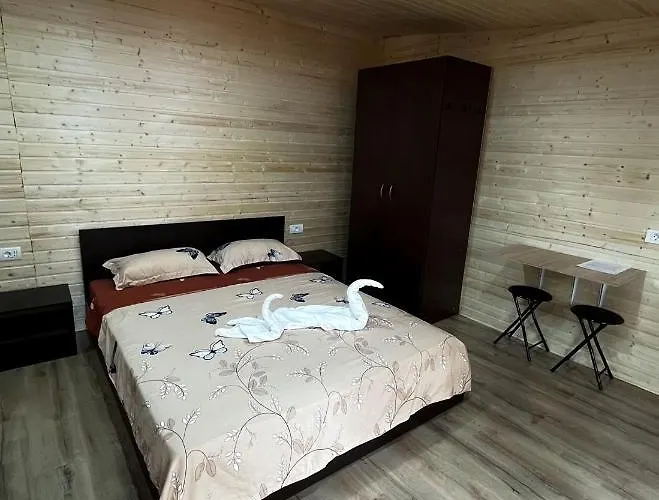 Magic Box ゲストハウス 3*